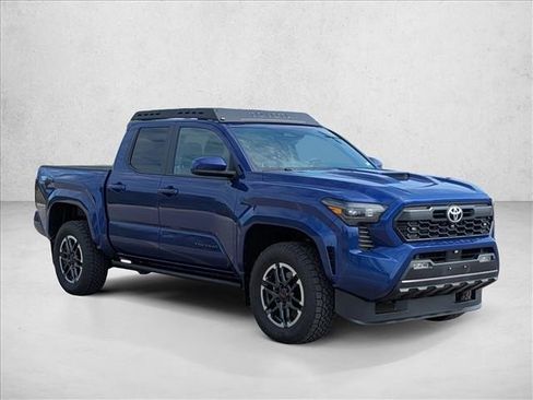 Used 2024 Toyota Tacoma TRD Sport image 7
