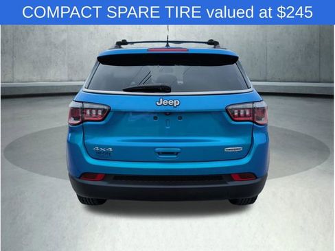 Used 2017 Jeep Compass Latitude AWD/4WD image 5