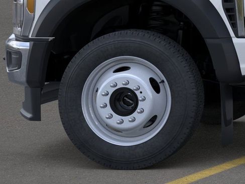 New 2026 Ford F550 4x4 SuperCab Super Duty w/ XLT Value Package image 19