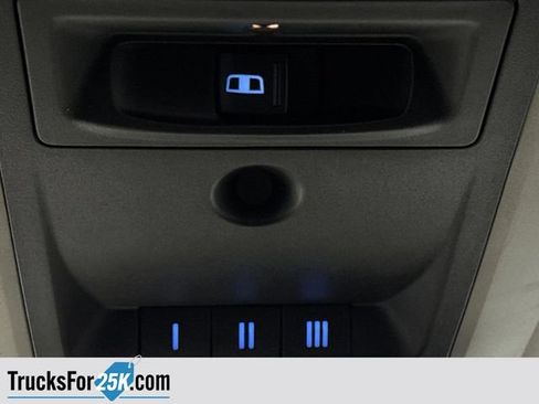 Used 2019 RAM 1500 Laramie w/ Convenience Group image 26