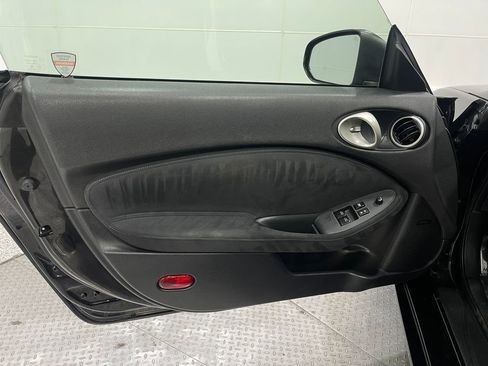 Used 2013 Nissan 370Z Touring image 12