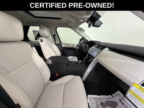 Certified 2025 Land Rover Discovery S AWD/4WD image 36