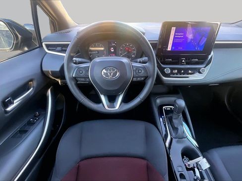 Used 2024 Toyota Corolla SE FWD image 6
