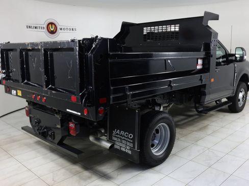 Used 2025 Ford F350 XLT AWD/4WD image 16