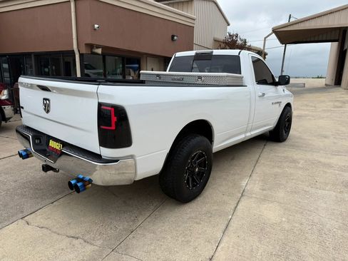 Used 2012 RAM 1500 Classic SLT image 5