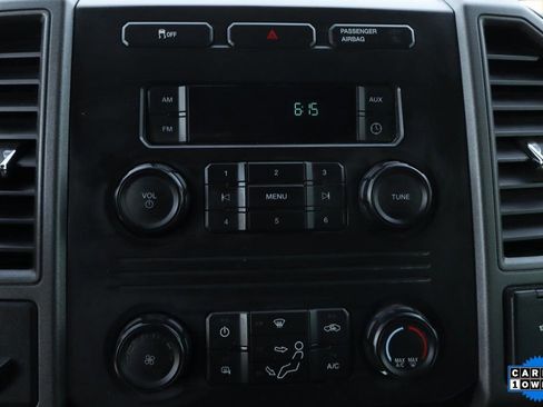 Used 2017 Ford F450 XL w/ Power Equipment Group image 30