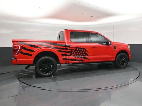 Used 2021 Ford F150 XLT w/ Equipment Group 302A High AWD/4WD image 3
