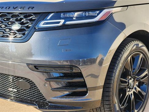 Used 2022 Land Rover Range Rover Velar R-Dynamic S image 8