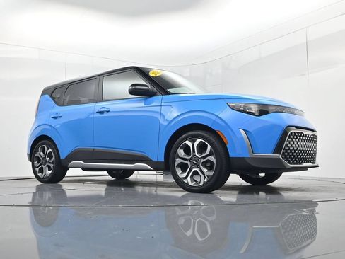 Certified 2025 Kia Soul EX FWD image 35