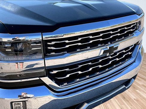 Used 2018 Chevrolet Silverado 1500 LTZ w/ Texas Edition AWD/4WD image 26