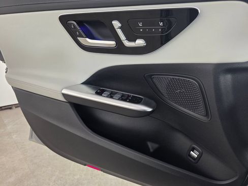 New 2026 Mercedes-Benz C 300 Sedan image 16