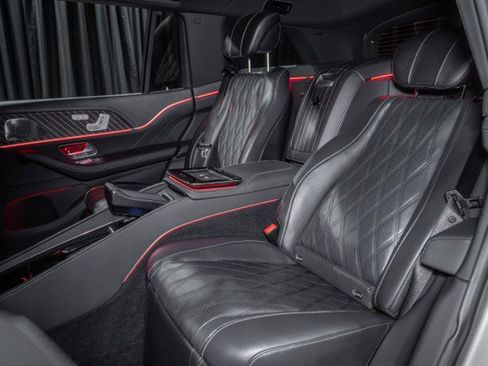New 2026 Mercedes-Benz Maybach GLS 600 4MATIC image 11