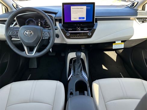 New 2026 Toyota Corolla XLE image 18
