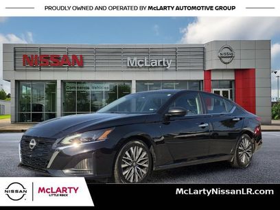 Used 2025 Nissan Altima 2.5 SV