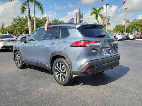 Used 2024 Toyota Corolla Cross AWD Hybrid image 8