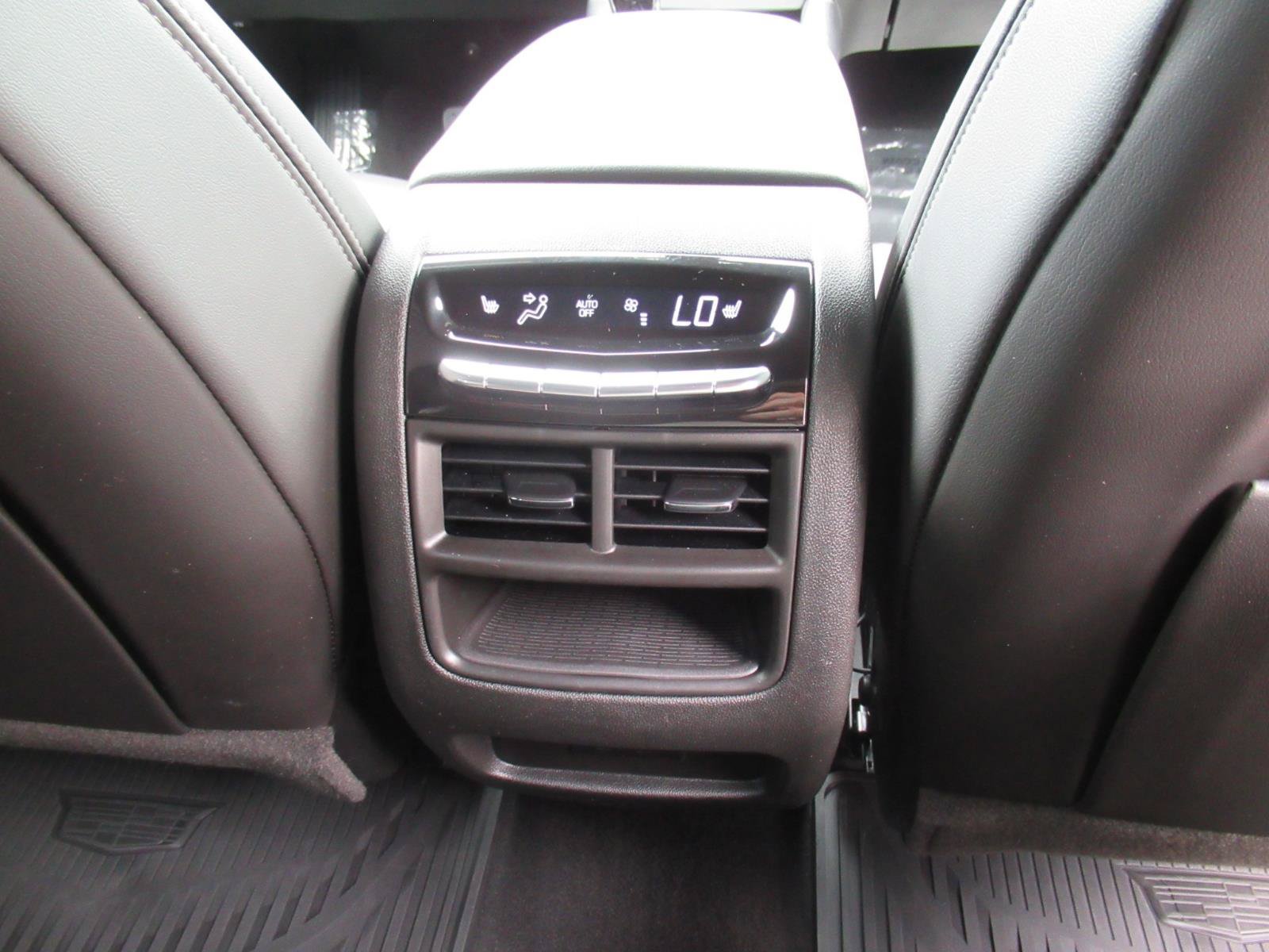 Used 2023 Cadillac XT5 Premium Luxury FWD image 33