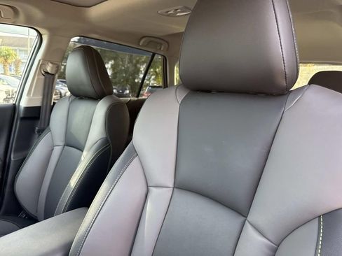 Used 2025 Subaru Outback Onyx Edition image 25