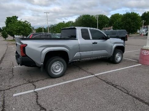 Used 2024 Toyota Tacoma SR RWD image 12