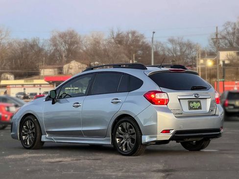 Used 2012 Subaru Impreza 2.0i Sport Premium image 5