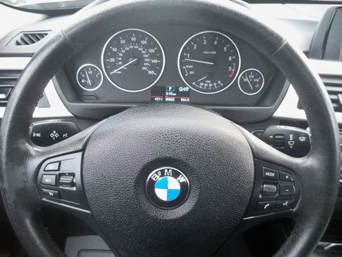 Used 2016 BMW 320i xDrive Sedan image 11