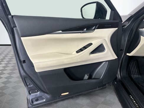 Used 2023 INFINITI QX60 Sensory w/ Vision Package image 19