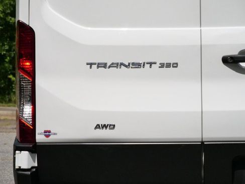 Used 2022 Ford Transit 350 148 High Roof AWD image 10