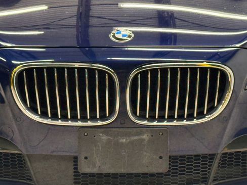 Used 2015 BMW 750Li w/ M Sport Edition RWD image 5
