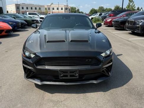 Used 2022 Ford Mustang Premium RWD image 2