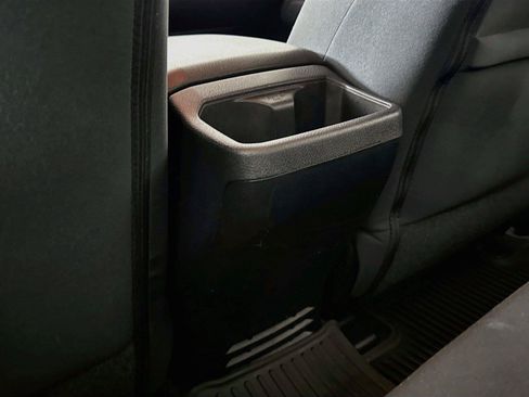 Certified 2021 Toyota Tacoma SR5 RWD image 31