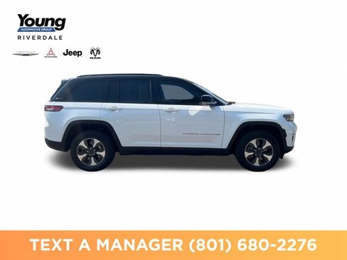 Used 2022 Jeep Grand Cherokee Limited 4xe AWD/4WD image 6