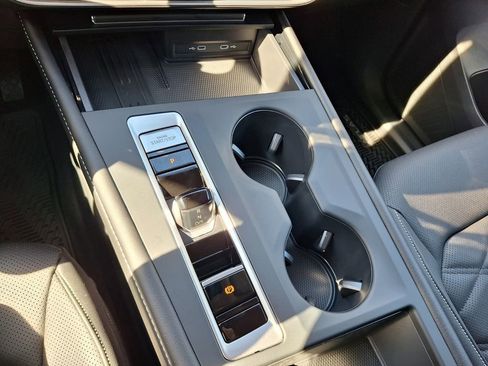 New 2026 Volkswagen Atlas SE image 14