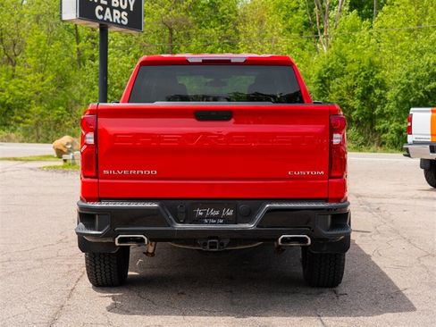 Used 2021 Chevrolet Silverado 1500 Custom Trail Boss AWD/4WD image 6