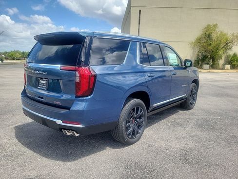 New 2026 GMC Yukon Denali w/ Sun & Power Step Package RWD image 5