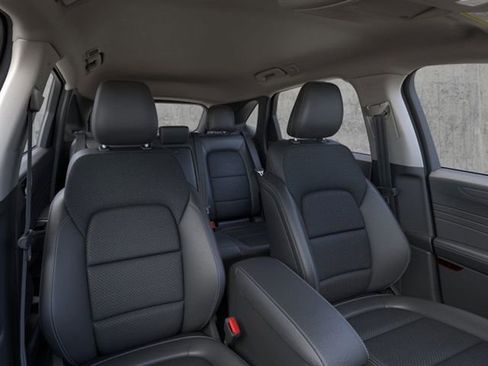 New 2024 Ford Escape SE FWD image 10
