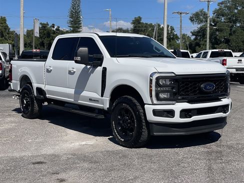 Used 2024 Ford F250 XLT w/ XLT Premium Package AWD/4WD image 18