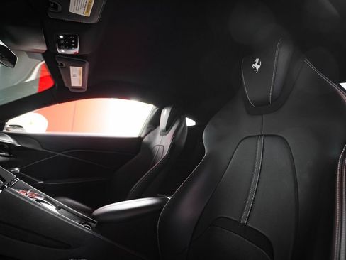 Certified 2021 Ferrari Roma RWD image 40