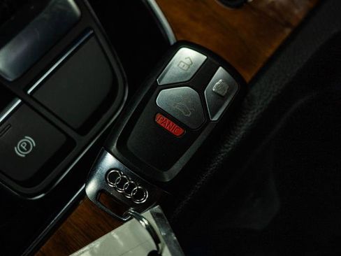 Used 2023 Audi Q5 2.0T Premium image 24