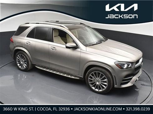 Used 2022 Mercedes-Benz GLE 350 w/ AMG Line Exterior image 1