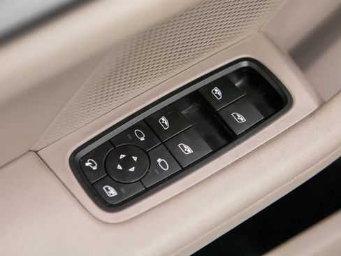 Certified 2024 Porsche Taycan 4S AWD/4WD image 24