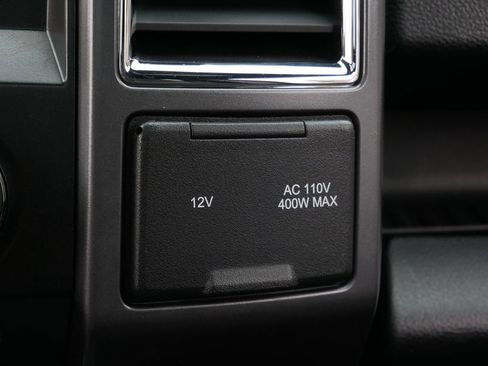 Used 2016 Ford F150 XLT w/ Equipment Group 302A Luxury AWD/4WD image 26