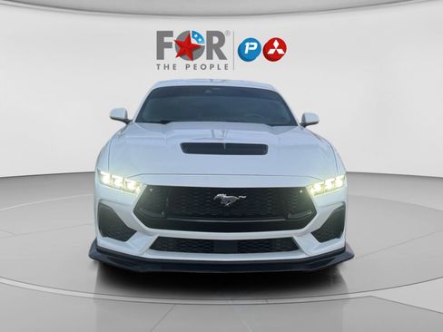 Used 2025 Ford Mustang GT Premium image 8