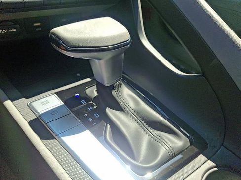 New 2025 Hyundai Elantra Sport image 8