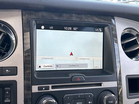 Used 2017 Ford Expedition EL Limited w/ Equipment Group 301A AWD/4WD image 30