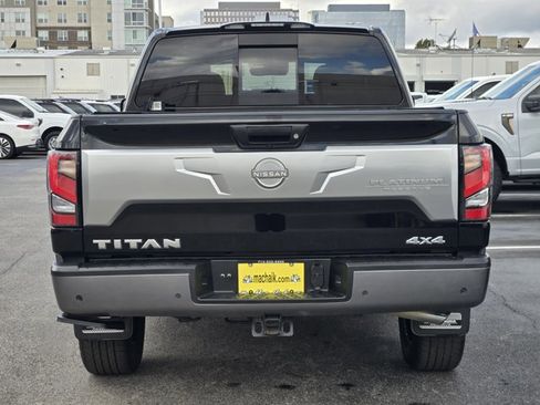 Used 2024 Nissan Titan Platinum Reserve w/ Moonroof Package image 6