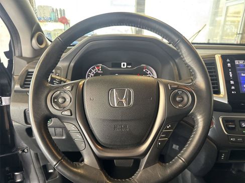Used 2017 Honda Ridgeline RTL-T image 18