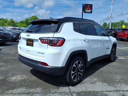 Used 2024 Jeep Compass Limited AWD/4WD image 15