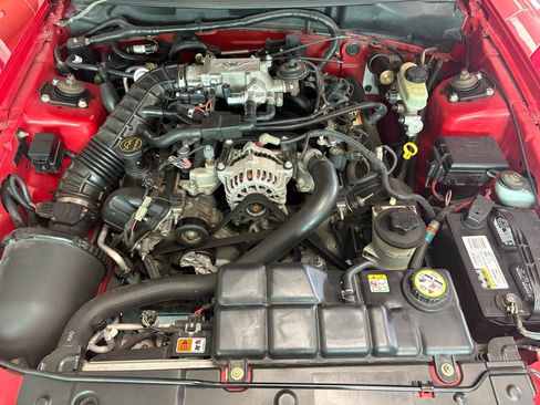 Used 2004 Ford Mustang GT RWD image 24