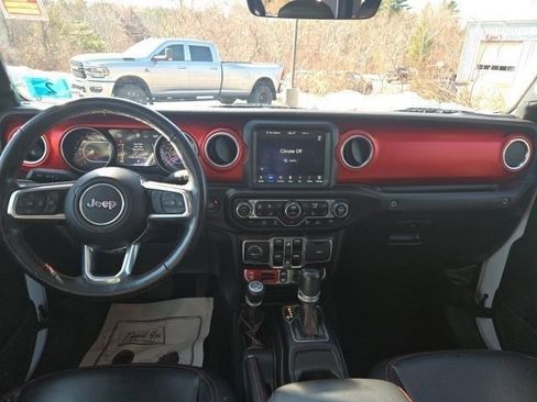Used 2022 Jeep Gladiator Rubicon w/ Dual Top Group image 17
