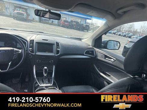 Used 2018 Ford Edge SEL w/ Equipment Group 201A image 18