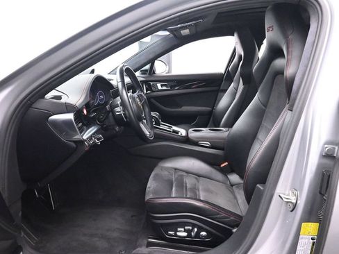 Used 2019 Porsche Panamera GTS AWD/4WD image 15